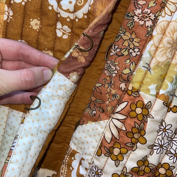 EUC Spell Cha Cha Quilted Patchwork Vest - Picture 7 of 8